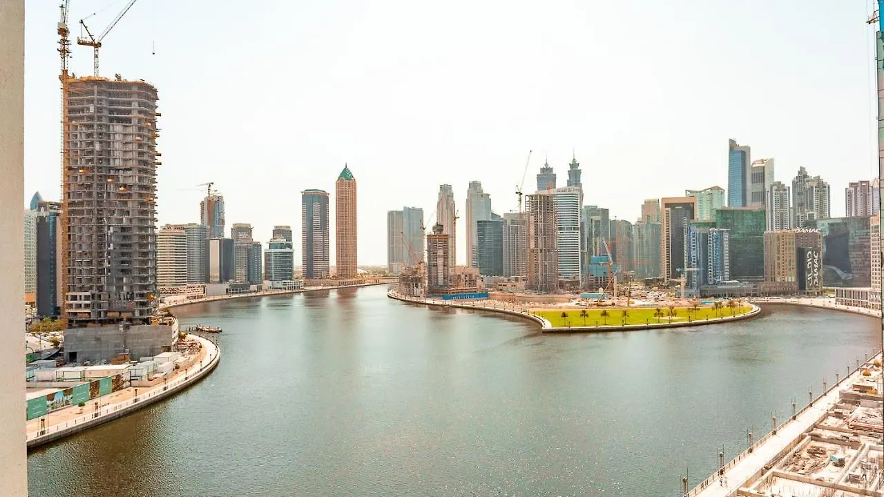 Sleek Studio In Business Bay With Canal View Business Bay, Dubai Apartment
